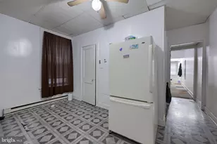 135 S 11th St, Lebanon, PA 17042 - Photo 9