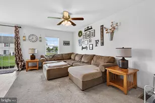 553 Brookwood Dr, Palmyra, PA 17078 - Photo 5