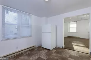 519 W Main St, Palmyra, PA 17078 - Photo 9