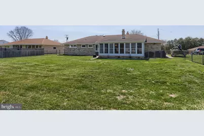 811 E Canal Street, Lebanon, PA 17046 - Photo 39