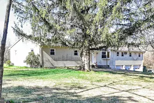 83 Silvertown Rd, Jonestown, PA 17038 - Photo 3