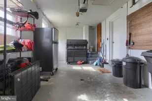 406 Wilshire Dr, Cleona, PA 17042 - Photo 29