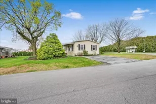 29 Carol Ann Dr, Lebanon, PA 17046 - Photo 31