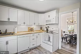 104 N Locust St, Palmyra, PA 17078 - Photo 13