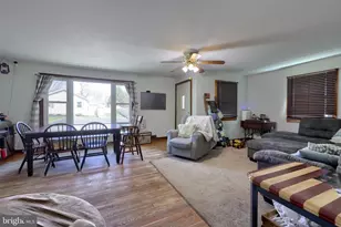 1024 Victor St, Lebanon, PA 17042 - Photo 9