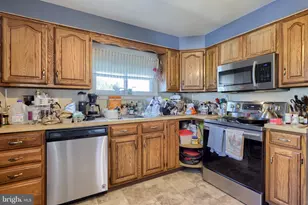 1024 Victor St, Lebanon, PA 17042 - Photo 11