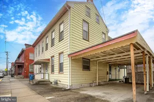 636 Walnut St, Lebanon, PA 17042 - Photo 3