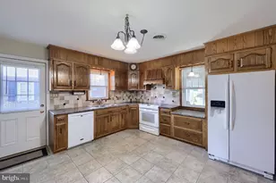 705 S 2nd Ave, Lebanon, PA 17042 - Photo 9