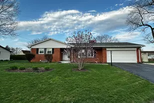 112 Kenmar Dr, Palmyra, PA 17078 - Photo 1