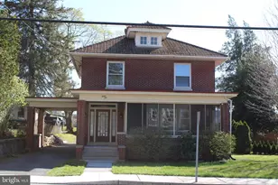 46 W Main St, Lebanon, PA 17042 - Photo 1