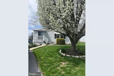 374 W Cedar Street, Palmyra, PA 17078 - Photo 1