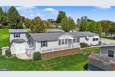 374 W Cedar Street, Palmyra, PA 17078 - Photo 1