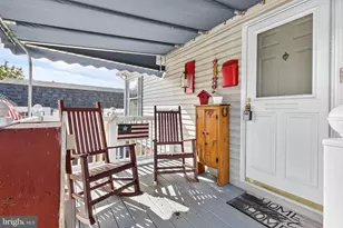 188 W Cedar St, Palmyra, PA 17078 - Photo 5