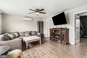 907 Oak Ln, Lebanon, PA 17046 - Photo 13