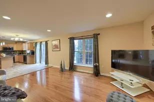 129 Pickwick Cir, Palmyra, PA 17078 - Photo 17
