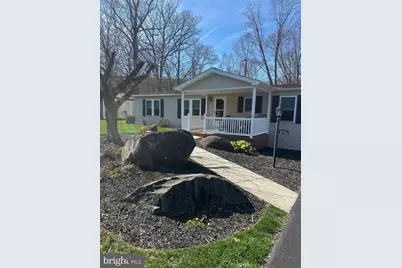 220 Maple Avenue, Manheim, PA 17545 - Photo 1