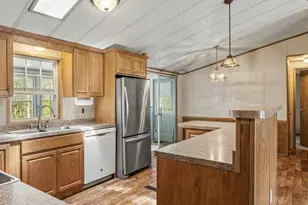 220 Maple Ave, Manheim, PA 17545 - Photo 19