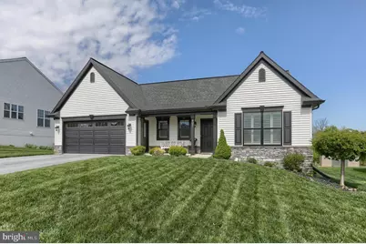 407 Orchid Circle, Lebanon, PA 17046 - Photo 3
