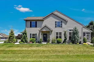 818 Briar Edge Ct, Lebanon, PA 17046 - Photo 7