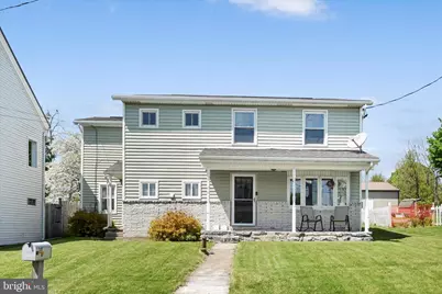 547 W Main Avenue, Myerstown, PA 17067 - Photo 1