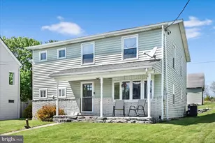 547 W Main Ave, Myerstown, PA 17067 - Photo 3