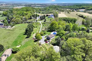 2145 Quarry Rd, Lebanon, PA 17046 - Photo 3