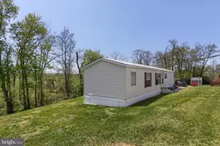 472 S Lancaster St, Lebanon, PA 17046 - Photo 25