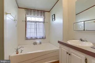 472 S Lancaster St, Lebanon, PA 17046 - Photo 15