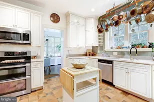2 E High St, Lebanon, PA 17042 - Photo 21