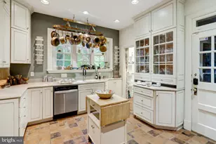 2 E High St, Lebanon, PA 17042 - Photo 23