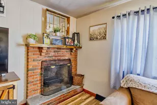 220 W Penn Ave, Cleona, PA 17042 - Photo 5