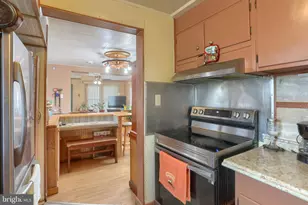 645 N Lincoln Ave, Lebanon, PA 17046 - Photo 13