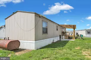 616 Palm City Park, Annville, PA 17003 - Photo 7