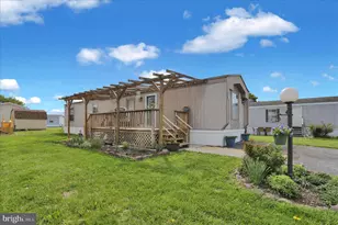 616 Palm City Park, Annville, PA 17003 - Photo 5