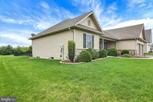 17 Park View Dr, Myerstown, PA 17067 - Photo 3