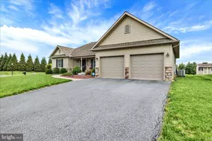 17 Park View Dr, Myerstown, PA 17067 - Photo 5