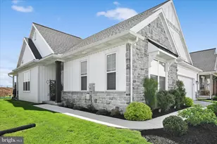 109 Bellflower Ave, Annville, PA 17003 - Photo 3