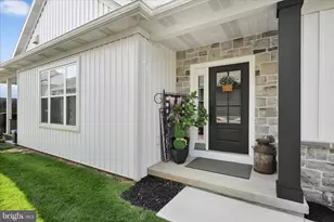 109 Bellflower Ave, Annville, PA 17003 - Photo 7