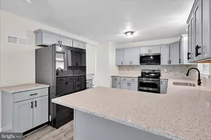 13 Villa Ln, Palmyra, PA 17078 - Photo 15