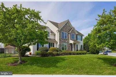 13 S Larkspur Drive, Palmyra, PA 17078 - Photo 7