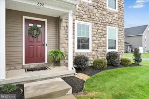 858 Byler Cir, Lebanon, PA 17042 - Photo 5