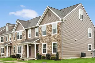 858 Byler Cir, Lebanon, PA 17042 - Photo 3