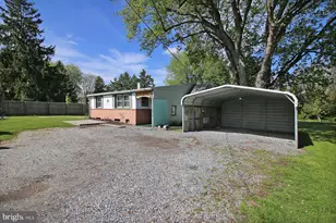77 S Zinns Mill Rd, Quentin, PA 17083 - Photo 5