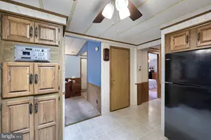 36 Maple Ave, Manheim, PA 17545 - Photo 15
