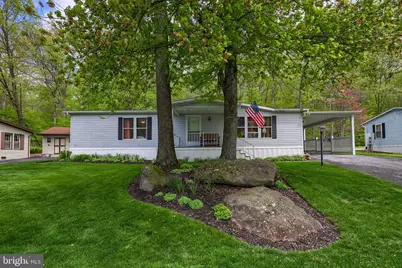36 Maple Avenue, Manheim, PA 17545 - Photo 1