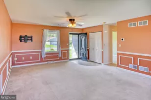 130 Sweetwater Ln, Newmanstown, PA 17073 - Photo 3