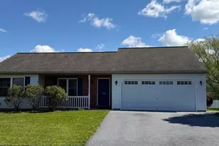 129 Creek View Dr, Jonestown, PA 17038 - Photo 1