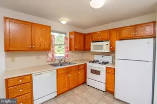 113 Sweetwater Ln, Newmanstown, PA 17073 - Photo 15