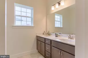 308 Jasmine Dr, Lebanon, PA 17042 - Photo 13