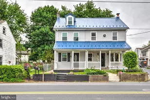 1304 Sandhill Rd, Lebanon, PA 17046 - Photo 1